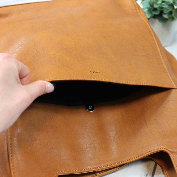 Colab Hobo Bag - Picture 4 of 12